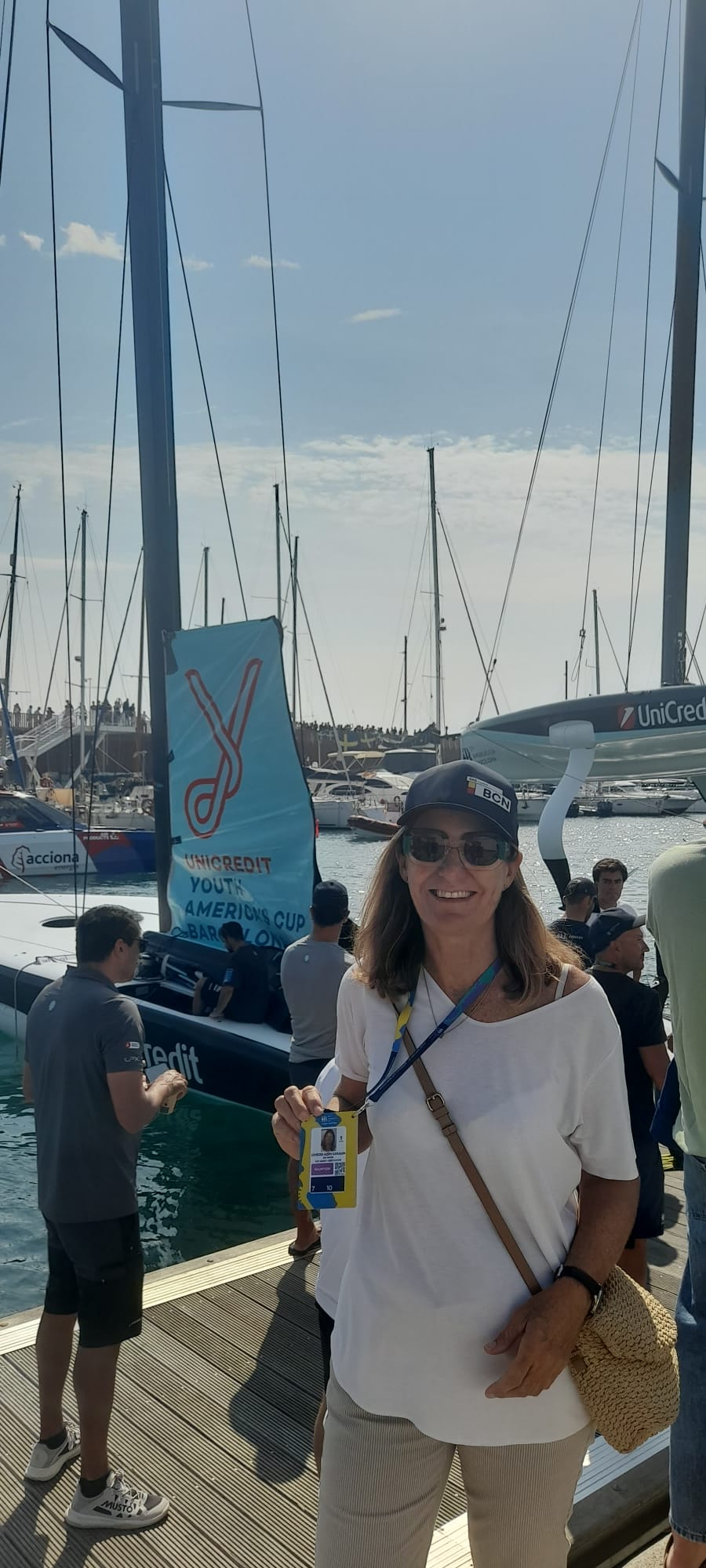 Lourdes Azón presenta la Copa America i el Sail Team Barcelona, l’equip femení que representa Espanya - 2024, club nàutic el masnou, cnem, crònica del club, helping cancer - Crònica del Club