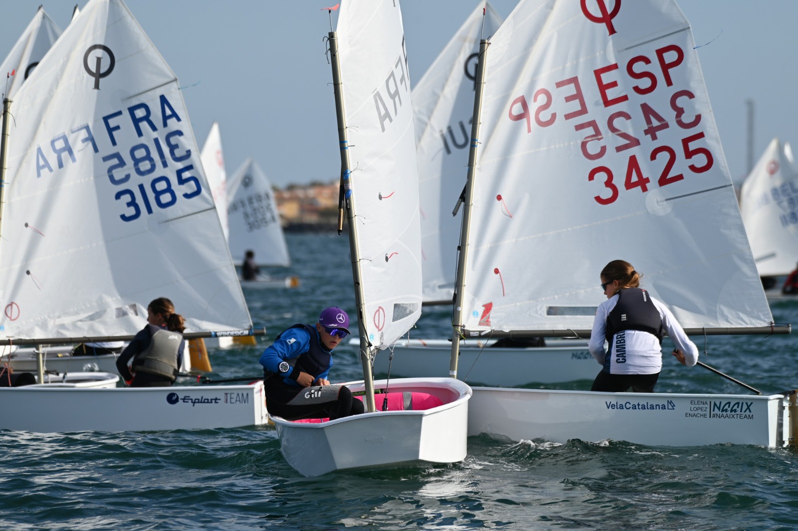 Elena Lopez, Marta i Blanca Mendiolea, participen al meeting internacional "Opti Cup Cap D'Adge 2024" al sud de frança - 2024, club nàutic el masnou, cnem, Vela - Anna Renteria