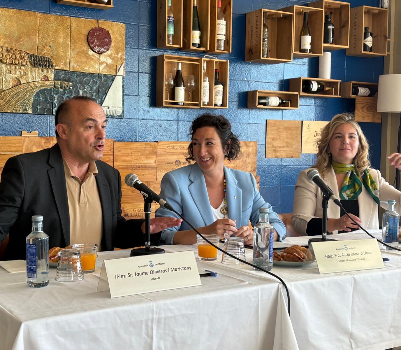 El Club Nàutic El Masnou acull la consellera d’Economia en una trobada clau pel futur de la nàutica - 2025, activitat social, cnem - Setmana Nàutica d'Alacant