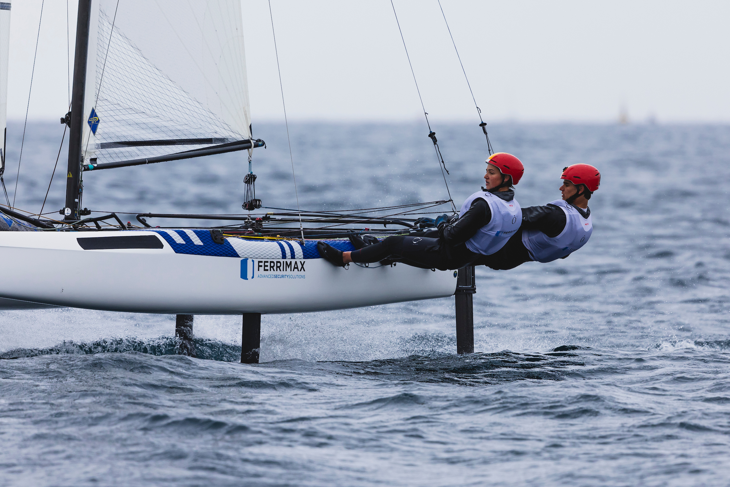 Dani i Nora García de la Casa confirmen el seu potencial amb un brillant top-10 a Kiel - 2026, Kiev, Nacra 17, Setmana Olimpica - Setmana Nàutica d'Alacant